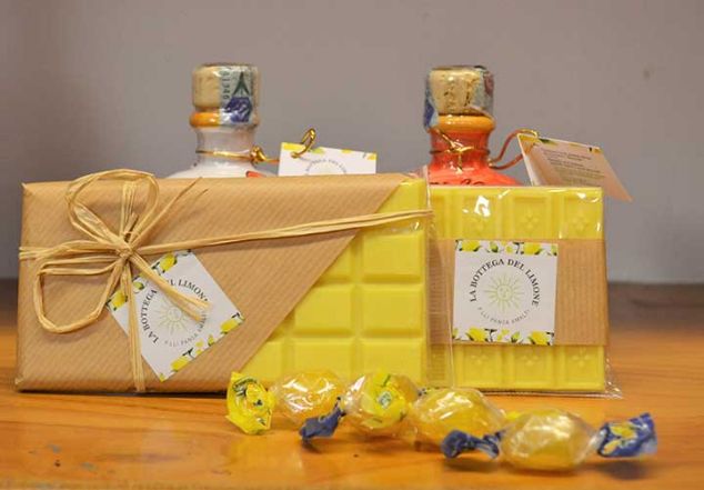 Cioccolata al limone Tavoletta di cioccolato gusto limone